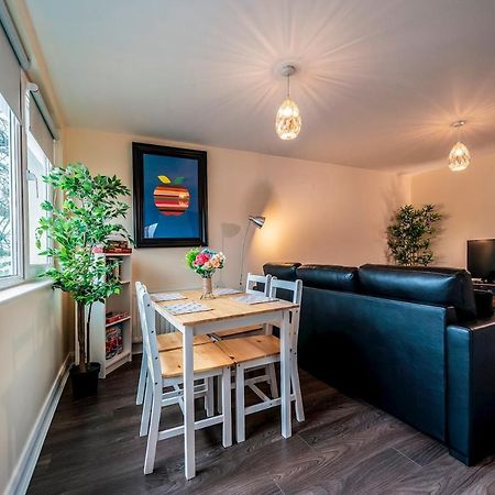 1 Bd Apt In Historical W Belfast Close To Centre Zewnętrze zdjęcie