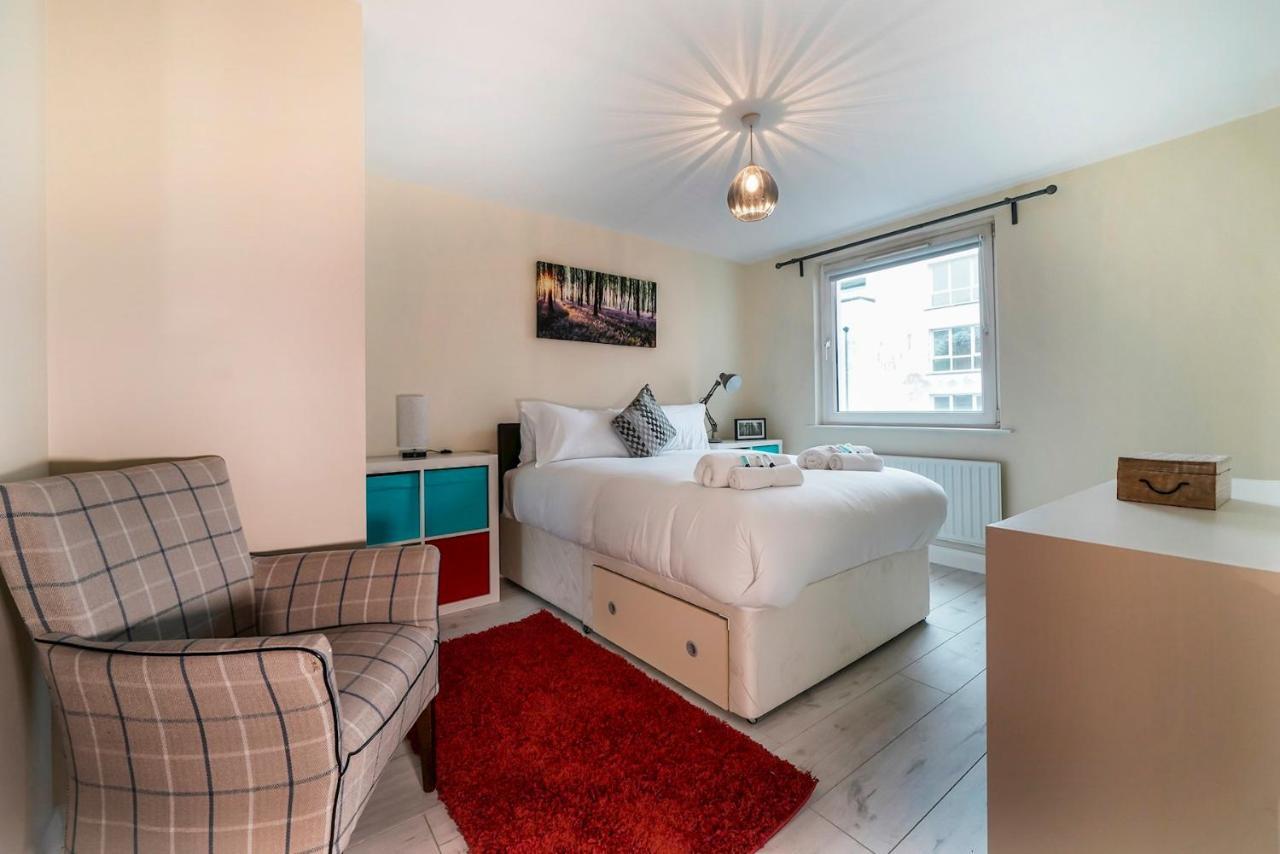 1 Bd Apt In Historical W Belfast Close To Centre Zewnętrze zdjęcie