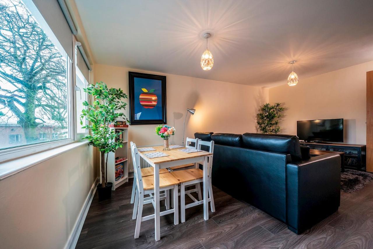 1 Bd Apt In Historical W Belfast Close To Centre Zewnętrze zdjęcie