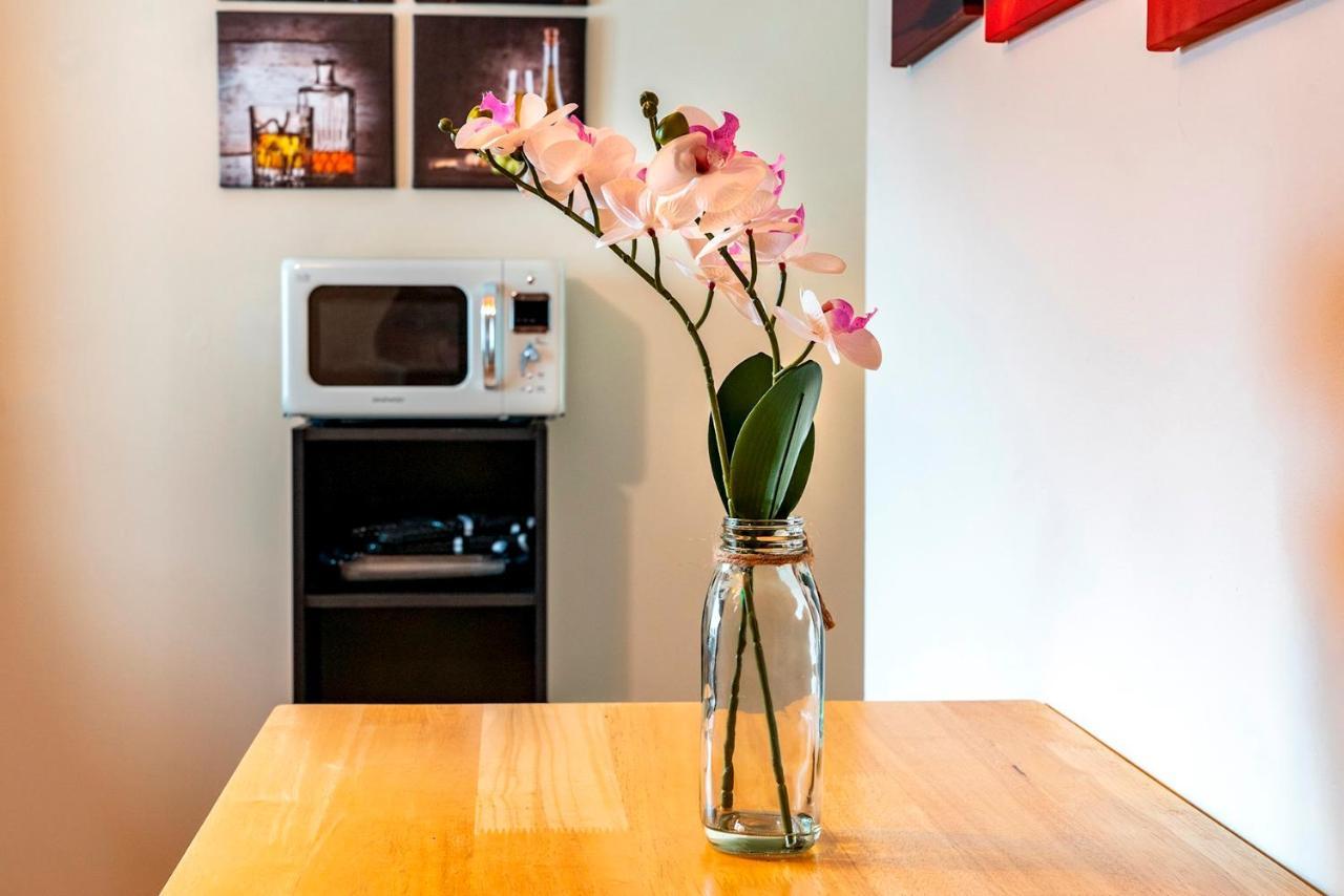 1 Bd Apt In Historical W Belfast Close To Centre Zewnętrze zdjęcie